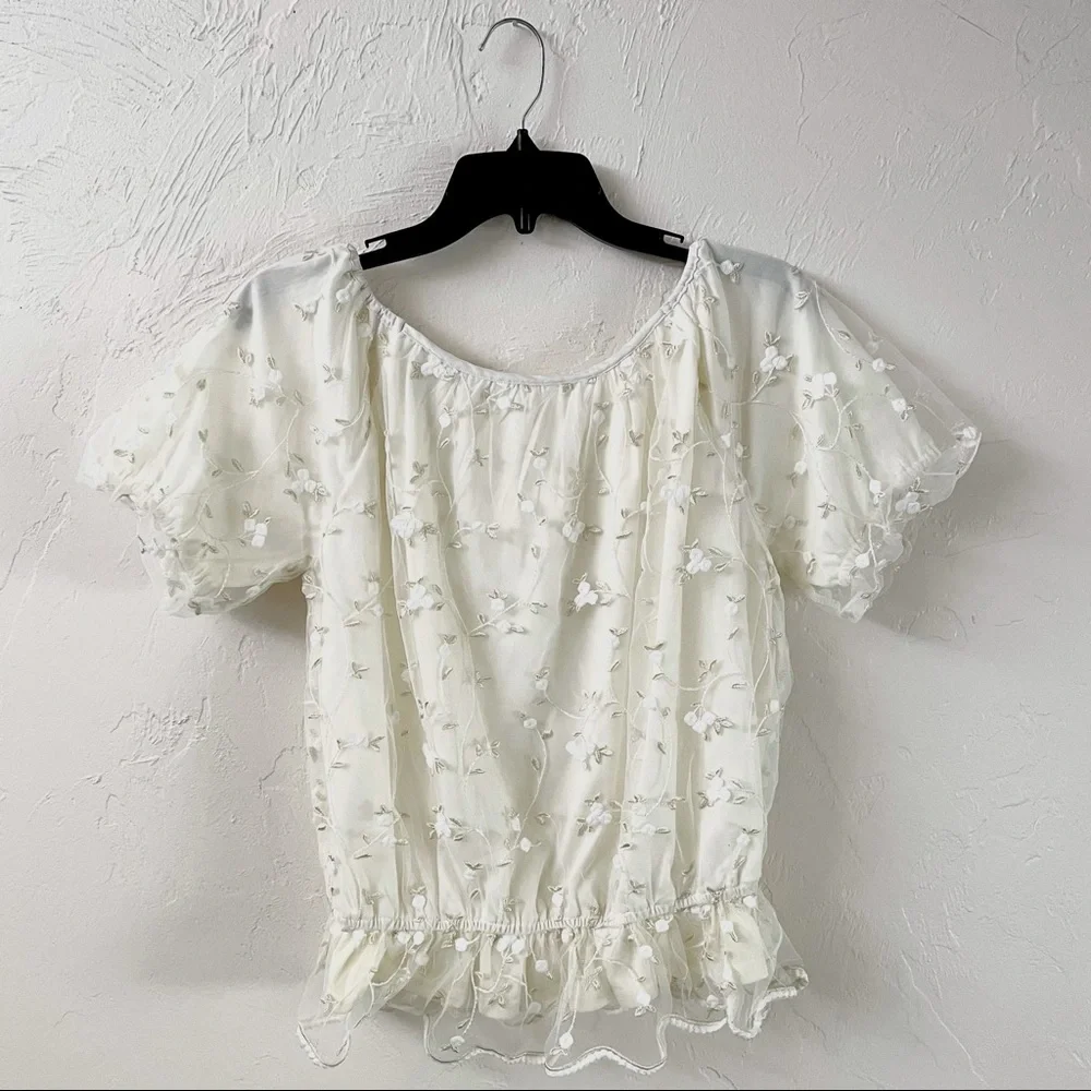 Floral Cream/White Tulle Lace Embroidered Peplum Floaty Puff-Sleeves Top
